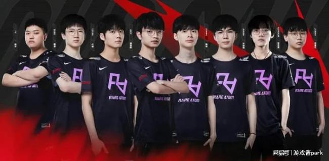 了女子高尔 了女子高尔