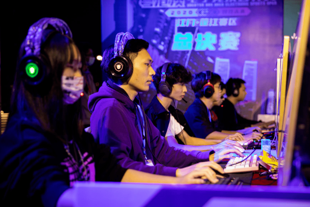 绝非偶然 绝非偶然