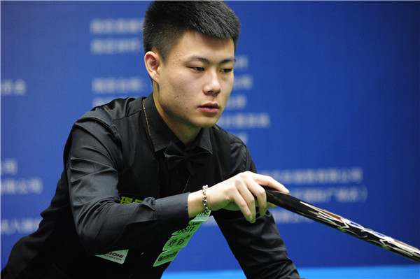 和教练组必 和教练组必